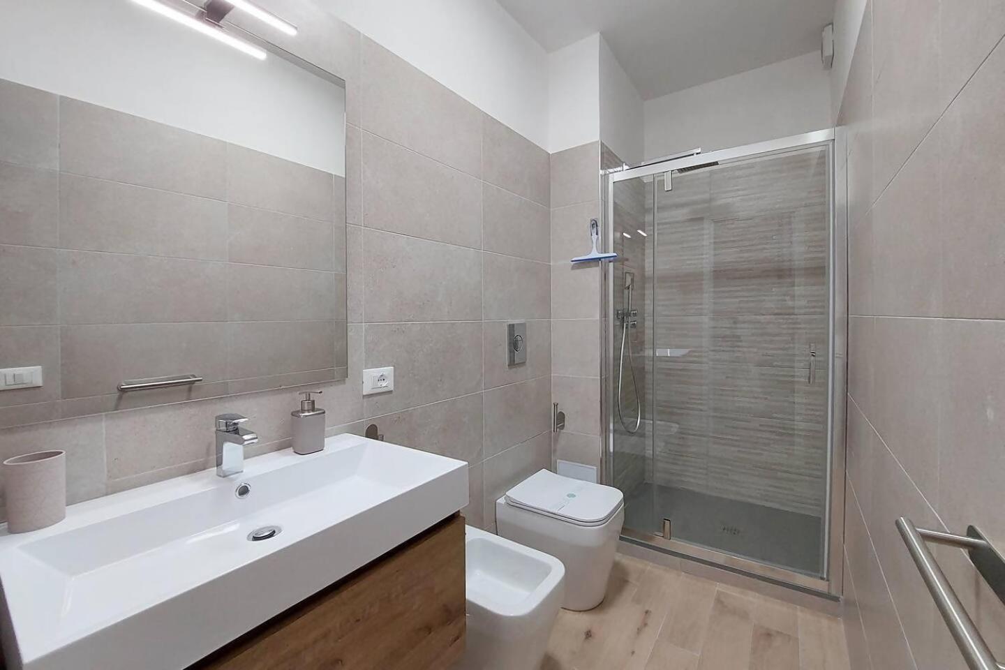 Trevi Barberini Apartment Rom